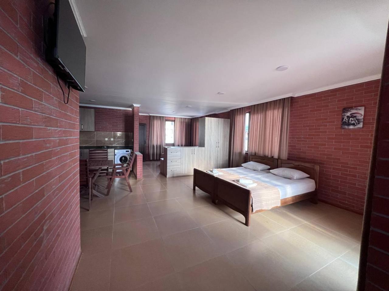 Guest House Rusalka Kobuleti Luaran gambar