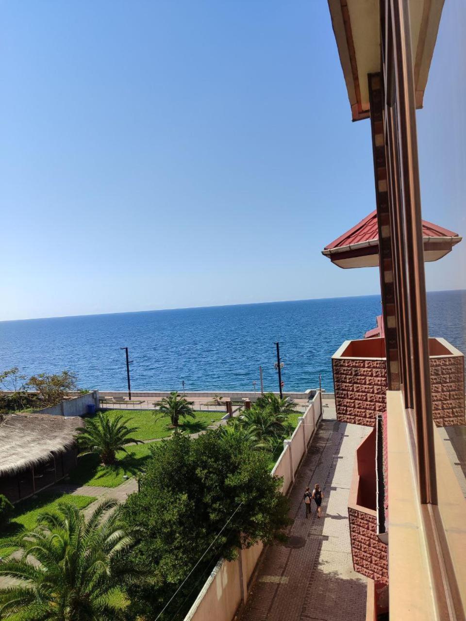 Guest House Rusalka Kobuleti Luaran gambar