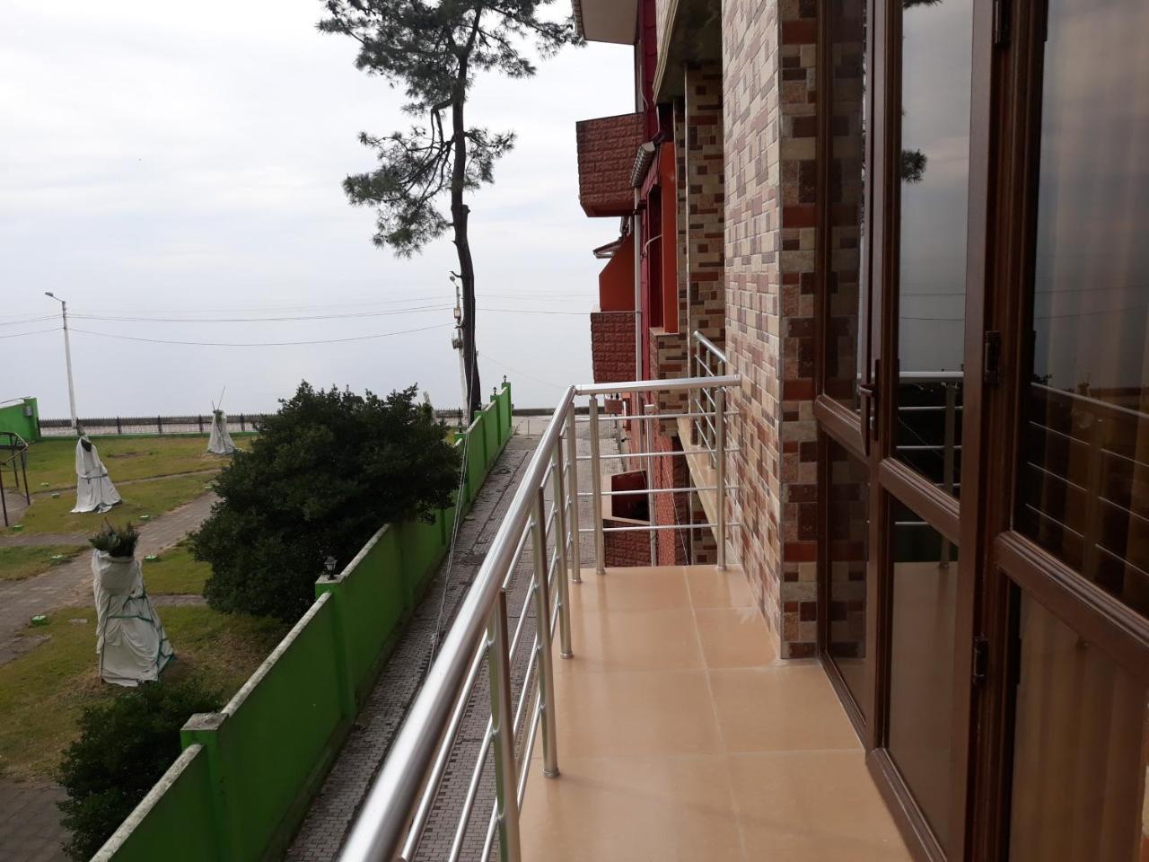Guest House Rusalka Kobuleti Luaran gambar