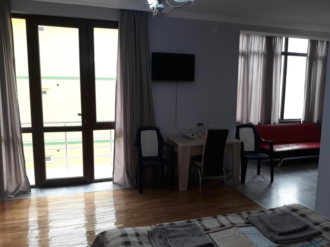 Guest House Rusalka Kobuleti Luaran gambar